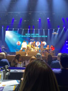 f5b986d5-96ab-4d06-87b3-607dfb37c910